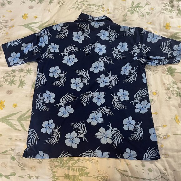 Mens XL navy blue hawaiian button up shirt! - Picture 11 of 11